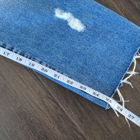 Stradivarius Straight Leg Jeans with Distressed Mesh Details size 2 - Picture 9 of 12